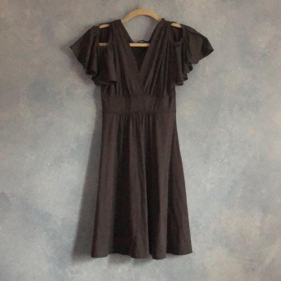 Soprano Dresses & Skirts - ❤️ 5/$25  Soprano Cold Shoulder Cotton Tee Dress